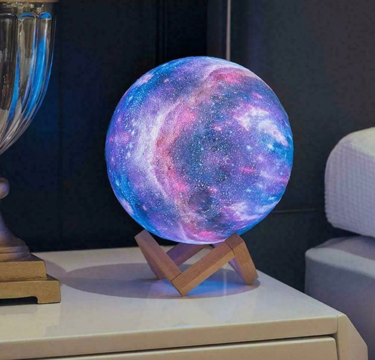 Galaxy Sky Moon Lamp