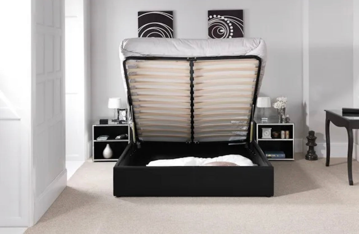 Alvina Winged Bed