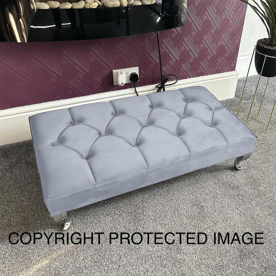 Footstool Luxury Coffee Table Pouffe Soft Padded Top Beautifully Hand Crafted